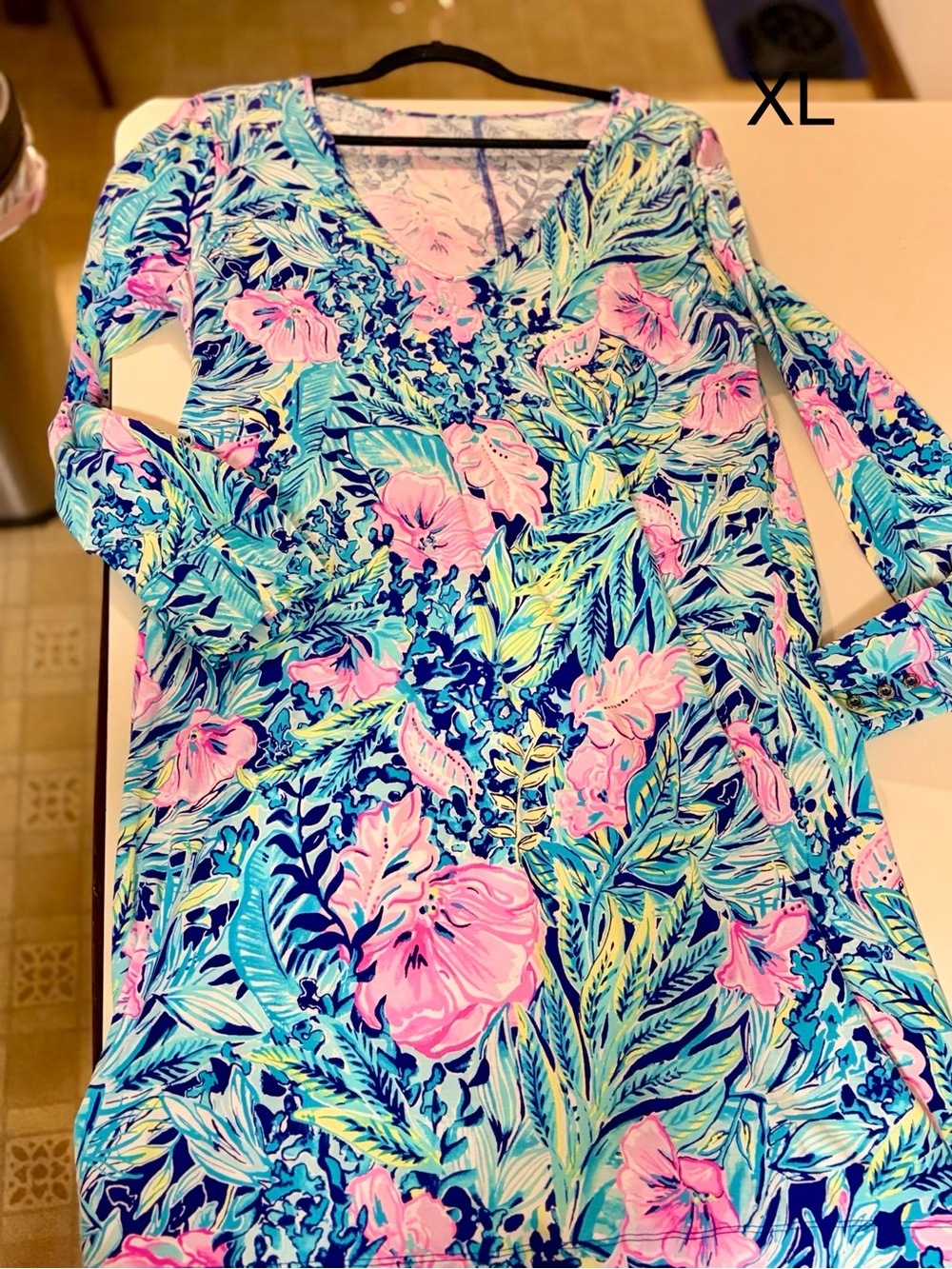 Lilly Pulitzer Blue Pink Tropical Floral V-Neck Dress